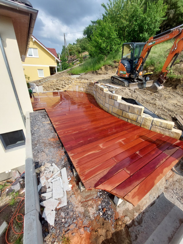 Holzterrasse
