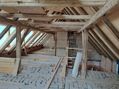 Deckenbalkensanierung mit Sichtschallung, Leipziger Umland